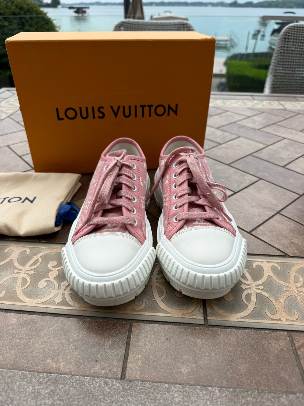 Louis Vuitton Pink Monogram Canvas Low-Top Sneaker (Pink & White) - Picture 3 of 10